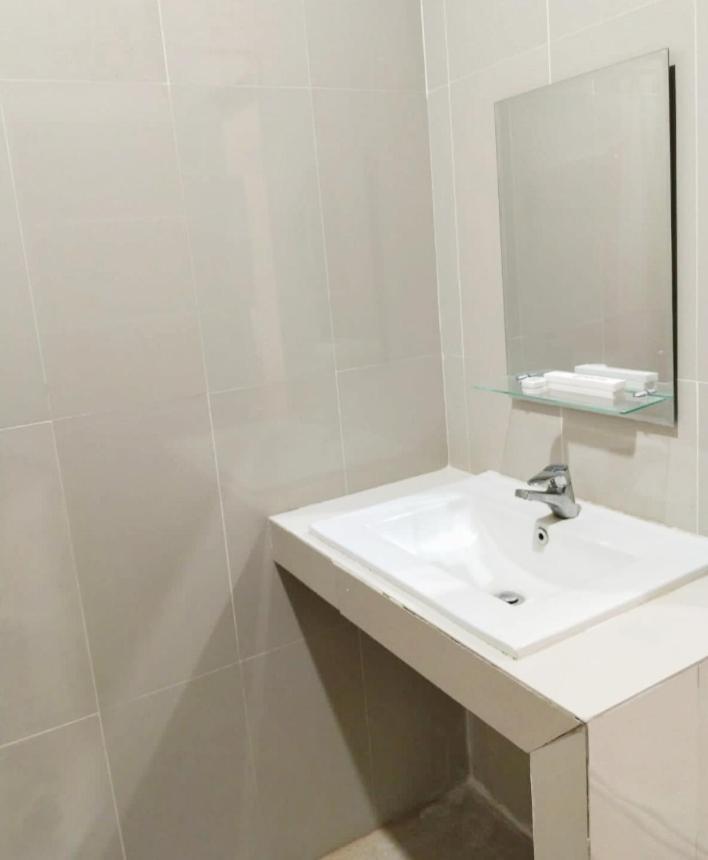 Khariz Hotel Bukittinggi Eksteriør billede