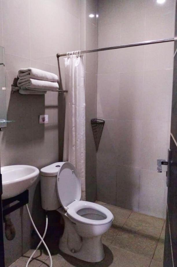 Khariz Hotel Bukittinggi Eksteriør billede
